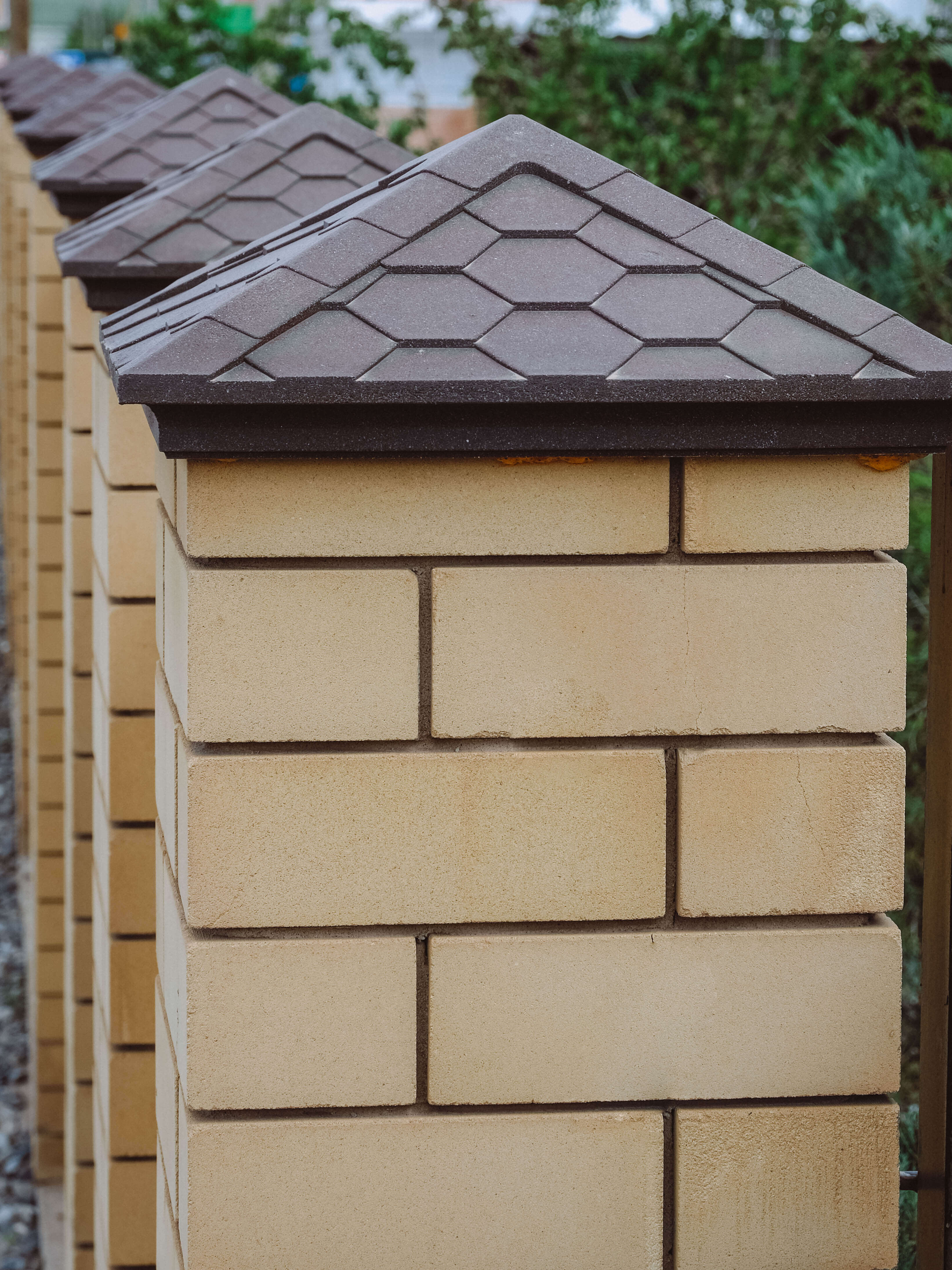 Колпак Zking Эверест Коричневый на столб 1.5х1.5 кирпича (390х390мм) в Ангарске фото